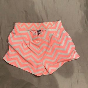 Summer/House Zig Zag Shorts